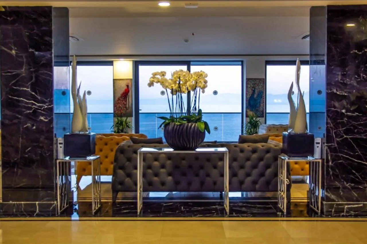 The Nowness Luxury Hotel & Spa Adulty Only Cesme